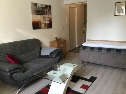 The apartment is located in Erfurt's popular Malerviertel, in the basement of a renovated old building in a quiet residential area, close to public transport and the city center. Good parking facilities are available.