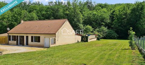 3 bedroom house - Single storey - Land 2500 m² Single storey - PMR - Large sheltered terrace with barbecue - Flat land Follow me and let's visit this single-storey house, located in a hamlet, between St Pantaléon de Larche and Varetz. You will apprec...