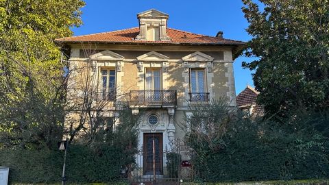 Dpt Dordogne (24), à vendre BERGERAC maison P0