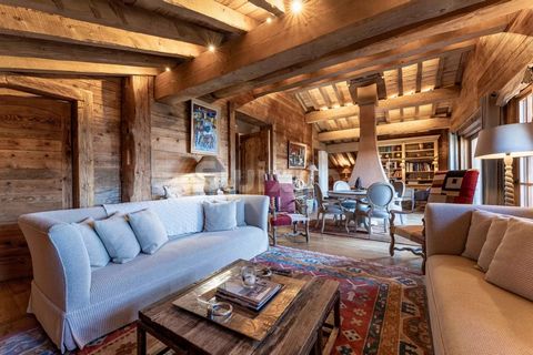 Réf 67776 AML : MEGEVE, Discover this sumptuous prestige chalet located in the highly sought-after Planay area. Nestling in the heart of the mountains and fir trees, this chalet represents the very essence of Alpine elegance and offers top-of-the-ran...