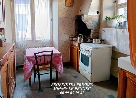 Située à 3' de SERMAISES (45) Michelle LE PENNEC vous propose cette maison composée au RDC d'une entrée, une cuisine , une salle à manger, un bureau, une salle de bain avec wc, un salon séjour avec cheminée à l'étage un palier desservant 4 chambres e...