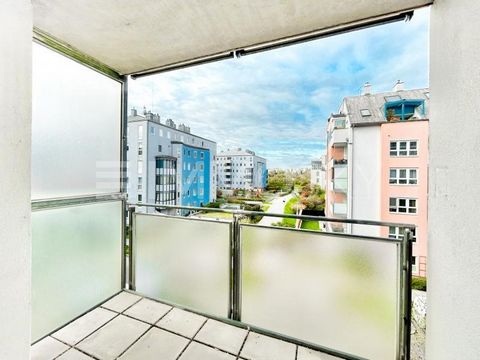 Modern - Enjoy your breakfast with a view! This exciting 2-room apartment on the 3rd elevator floor convinces with a far-reaching view. From the practical vestibule, you can access the spacious living area, where you can spend unforgettable moments w...