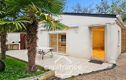 Bienvenue dans cette maison plain-pied, de 3 pièces, ZONE INONDABLE d'une superficie de 86 mètres carrés, située à Esbly, en Seine-et-Marne. Cette propriété rénovée offre des intérieurs lumineux, grâce à sa baie vitrée et à sa luminosité naturelle ex...