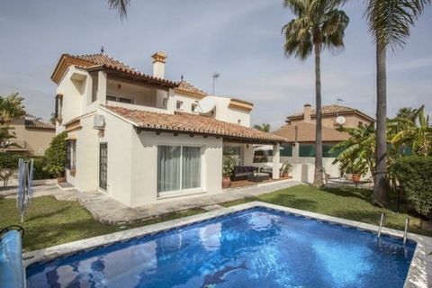 IMPORTANT FOR FURTHER INFORMATION AND A PROMPT REPLY, PLEASE LEAVE A TELEPHONE NUMBER. STUNNING 5 BEDROOM VILLA WITHIN WALKING DISTANCE TO THE BEACH, PUERTO BANUS AND ALL AMENITIES! ON THE FIRST FLOOR YOU ARE WELCOMED INTO A RECEPTION AREA WHICH LEAD...