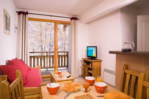 A 1700 metri di altitudine, Les Balcons des Airelles è una graziosa residenza in legno e pietra che offre uno splendido panorama sulla valle, sul bosco di larici e sui massicci circostanti. È idealmente situata all'inizio di magnifiche escursioni e a...