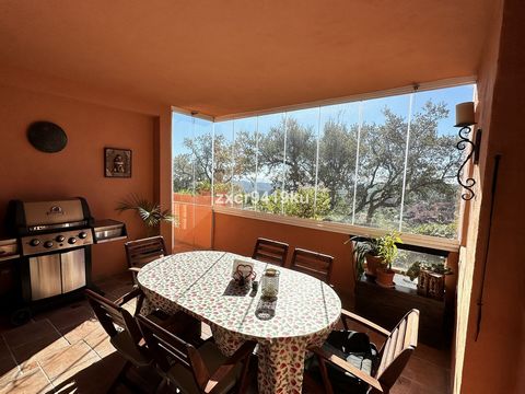 Stunning SouthFacing Garden Apartment in La Mairena No buildings in front Nestled within the picturesque landscape of La Mairena this exquisite southfacing garden apartment offers a serene retreat surrounded by natural beauty With its optimal orienta...