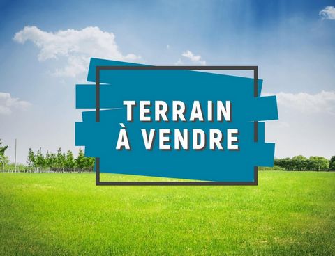 Profitez des derniers instants du PTZ 2023, idéal premier achat. Terrain plat viabilisé de 302 m² idéalement situé à quelques minutes à pied de la gare Ligne J Saint Lazare, commerces et écoles à proximité. Possibilité de construire une maison à étag...