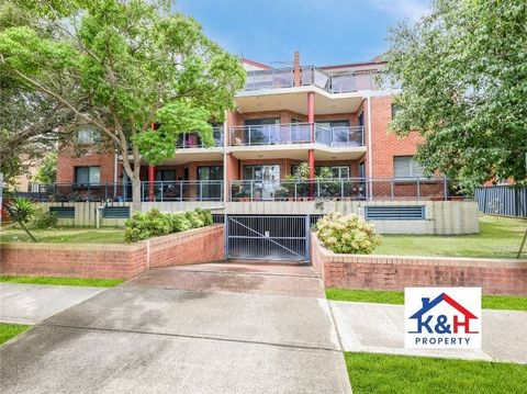 7/56-60 FERGUSON AVENUE, WILEY PARK Nestled well back from the main road with a sun drenched northwest aspect, this generous 3-bedroom apartment occupies a first-floor position towards the rear of a well-maintained block. It’s turn-key ready providin...