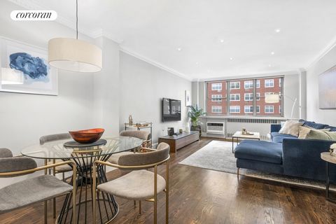 Welcome to an exceptional living experience at the renowned Gramercy Park! Nestled on the sixth floor of a classic post-war building, Unit 6B at 32 Gramercy Park South offers a serene Eastern exposure with delightful street views. This charming one-b...