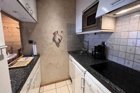 NieruchomoÅ›Ä‡, wraz z centralnÄ… lokalizacjÄ…, oferuje przestronny apartament o powierzchni 52,5 mÂ² dla maksymalnie 6 osÃ³b, zlokalizowany na 1. piÄ™trze rezydencji â€žElan nÂ°7â€ w La Clusaz. W apartamencie znajduje siÄ™ jadalnia z rozkÅ‚adanÄ… s...