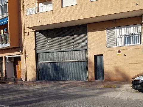 NO COBRAMOS COMISIÓN DE INTERMEDIACIÓN AL COMPRADOR Excelente oportunidad de adquirir esta plaza de garaje situada en la planta baja de un edificio de cinco alturas sobre rasante y dos alturas bajo rasante, que fue construido en el año 2005. Está ubi...