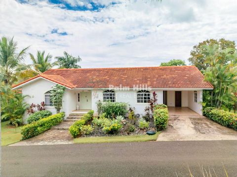 Welcome to your future home—a spacious four-bedroom villa ideal for a large family or frequent guests! Each bedroom offers the privacy of its own bathroom, ensuring comfort for everyone. Lots: The lot is priced separately at 65 USD per squaremeter. L...