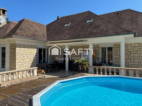 Propriété avec piscine, 5 chambres, sur terrain de 4000 m2