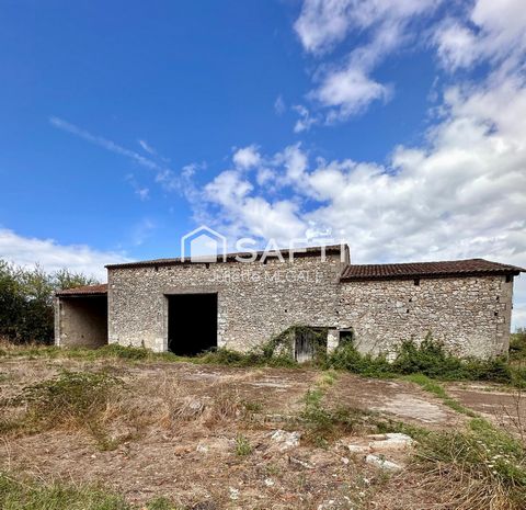 Jolie grange dans un evironnement campagne