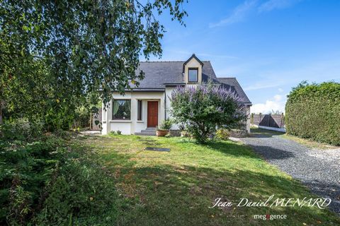 MAISON TYPE 4 - 128 M2 - TERRAIN DE 4850 M2 - PROCHE MER