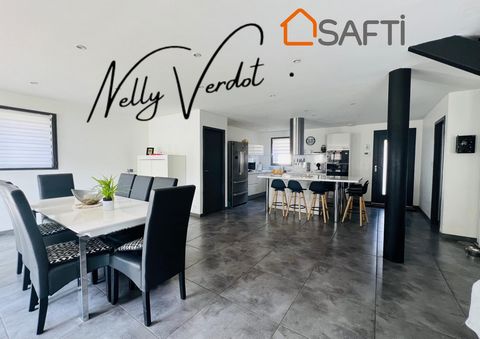 Maison á Fronton de 224 m2 sur un terrain de 734 m2 proche des commodités
