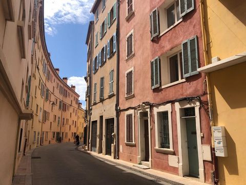 MAISON DE VILLE SANARY SUR MER