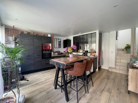 Maison (5 pièces) Baguer-Pican