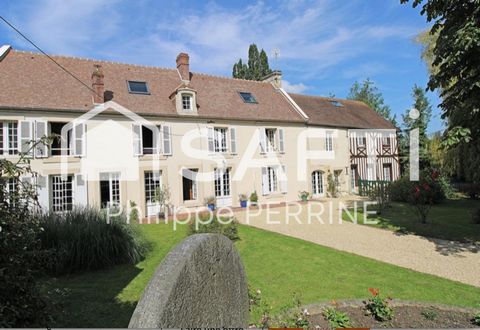 Proche Argences, Maison de charme de 310 m2 avec dépendances dont 2 appartements indépendants