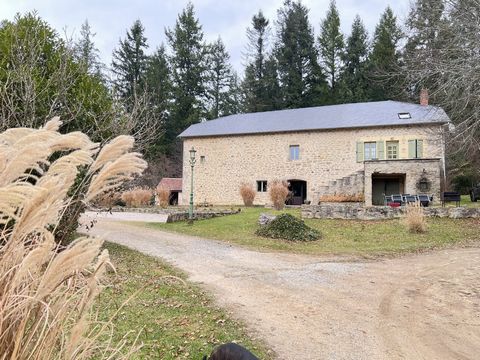 Corps de ferme rénové (avec gîte et chambres d'hôtes)