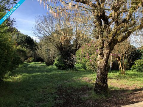 TERRAIN CONSTRUCTIBLE 827 m2