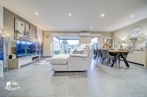 Maison moderne 2019 avec piscine et confort total