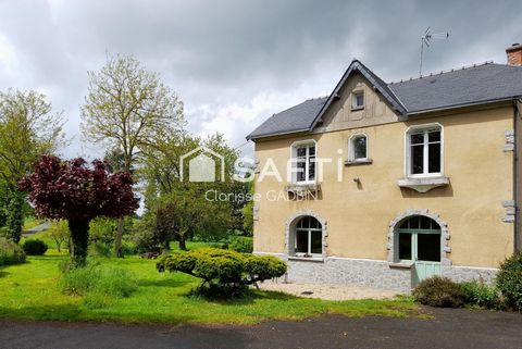 Belle propriété avec une maison des années 1950 et une longère aménagée en loft. Dépendances avec boxes et plan d'eau et 1 hectare 7 de terrain