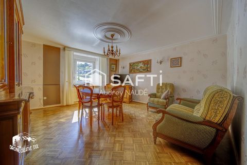 Grande maison de village