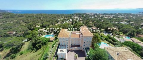 CO EXCLUSIVITE - VENTE D'UN APPARTEMENT D'EXCEPTION VUE MER A SAINT RAPHAEL PROCHE MER ET COMMERCES