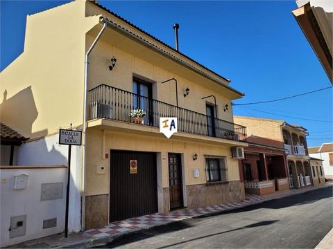 This lovely property is situated in Fuente de Piedra, in the province of Malaga, in Andalucia, Spain and located within easy walking distance to all the local amenities the town has to offer including shops, bars and restaurants and of course the stu...