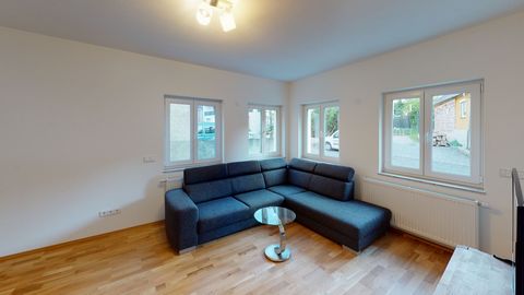 The 3 room apartment, newly renovated and equipped in 2019, is on the ground floor of a modern house with 3 apartments in a perfect location and only 1 minute to the center of Leinfelden. It is fully equipped and has e.g. a box-spring bed, a large wa...