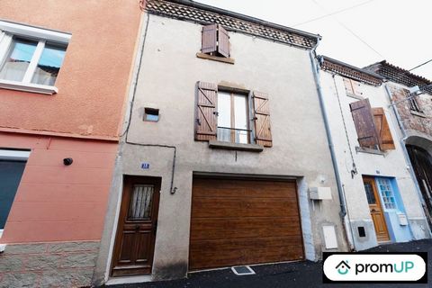 Discover the charm of this old house in Issoire. With its 67 m2 renovated in 2023, this house offers a unique living experience, combining the authenticity of the past with modern comforts. The house, spread over two floors, is in very good general c...