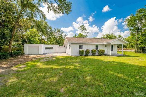 This remodeled country cottage with an attached mother in law is now ready for its new owner! Prestigiously appointed on a 0.88 acre lot. This property has been redone from top to bottom. The main house boasts a board and batten exterior, new roof, n...