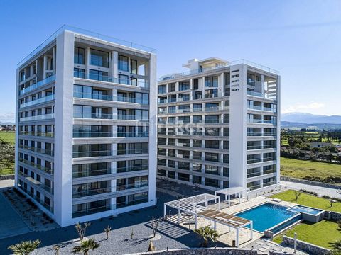 Immobiliers Vue Mer et Nature Dans un Projet Riche en Commodités à Chypre du Nord Lefke Les immobiliers sont dans la ville de Gaziveren, Chypre du Nord, Lefke. C'est une région célèbre pour sa mer et sa texture historique. Gaziveren se distingue par ...