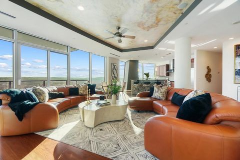 Real Elevated Living! Come live in the clouds at the top of the iconic Ascent building! The rare opportunity to have an 18th floor view has arrived! Come tour this unit with unparalleled views and its modern flair! You will surely be impressed by thi...