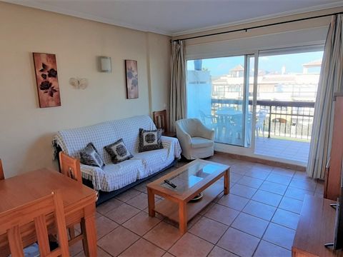 This is a well appointed modern two bedroom, one bathroom, second floor (penthouse) apartment located on the popular and secure community of Lomas de Mar III in Vera Playa.  The apartment is ideally located just a short 5 minute walk to the nearest s...