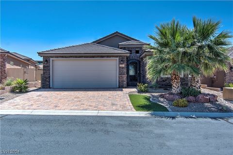 Welcome to your dream home! A gorgeous semi-custom constructed home in the highly desirable community of Royal Vista. This house has modern, high end upgrades throughout. As you arrive, you are greeted with beautiful stone work and a gated entry. Sin...