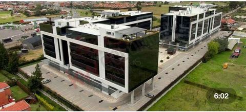 Inmueble-9071 SE VENDE CONSULTORIO U OFICINA, EN OBRA GRIS, LISTO PARA ADAPTACION SEGUN NESECIDAD DEL CLIENTE, Consultorio para estrenar ubicado en Sabana Park Health Business el más importante complejo médico, empresarial y hotelero de la sabana de ...