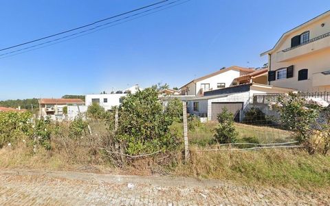 An unmissable opportunity! This plot, located in a well-established residential development, is ideal for building a single-family home. Situated just 3 km from Espinho, the plot offers proximity to the beach and easy access to all essential services...