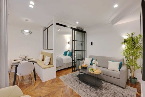 ¿Sueña con una estancia inolvidable en París? Venga a visitar nuestro elegante e íntimo apartamento situado en el corazón del moderno barrio de Pigalle - SoPi, en el distrito 9. Lo encontrará cerca de la estación de Saint-Lazare. Con sus dos habitaci...