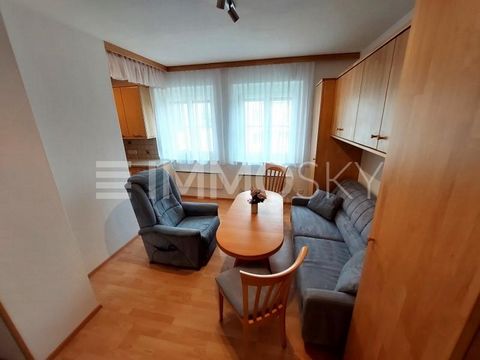 Benefit from the perfectly thought-out room layout, planned for the greatest possible living comfort and fall in love with the optimally designed 48 m² feel-good area. Intelligent room layout, light-flooded rooms, immediate proximity to the Schönfeld...