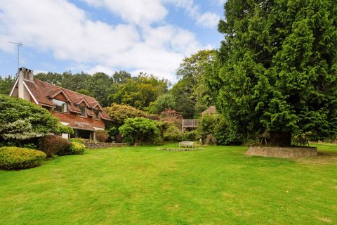 Fine and Country are delighted to present this magnificent 5-bedroom, 2-bathroom, 4 reception room home with stunning views, set on 10 acres of picturesque land just 10 minutes from Haslemere town centre. Ground Floor On the ground floor, you'll find...