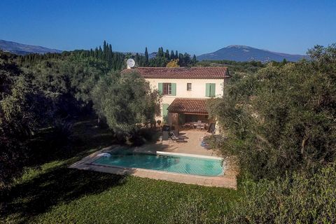 This bastide style villa, built in 2000 with high ceilings offers a perfect blend of modern comfort and rustic charm. The large entrance features a grand staircase and a guest toilet. An expansive living room, complete with a cosy fireplace, is bathe...