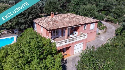 EXCLUSIVITÉ ! Située à proximité immédiate du centre du village de Trans en Provence, cette charmante villa de 95 m², accompagnée d’un studio indépendant de 25 m², est nichée sur un terrain de 991 m². La maison principale, de plain-pied, dispose d'un...