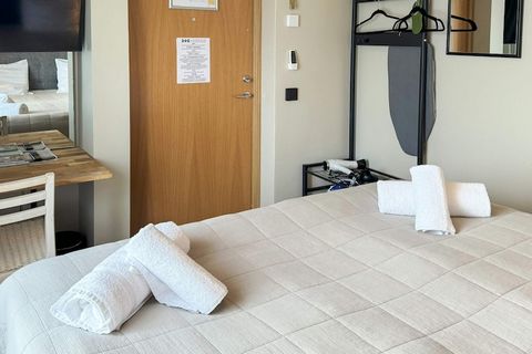 Welcome to live in beautiful Hällevik in the southernmost part of Listerlandet. Wonderful nature on the Baltic Sea coast with the white sandy beach to recover on during all months of the year. Newly built Hanöhus apartment hotels, which consist of se...