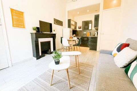 Amplio y luminoso apartamento para una estancia agradable . ⭐ Descubra nuestra encantadora T2 de 40m2; situado en la calle Charrel de Grenoble.  -------------------------------------------------- -------------------------------------------------- -...