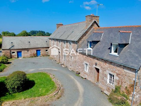 Propriété 225m2 avec hangar et dépendances