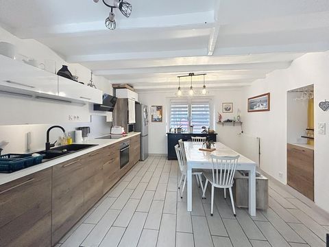 Plein centre bourg - Maison 3 chambres avec dépendances