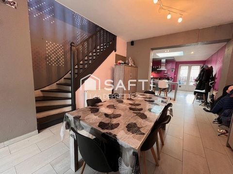 Maison de ville beaux volumes