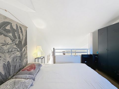 photo no. 10